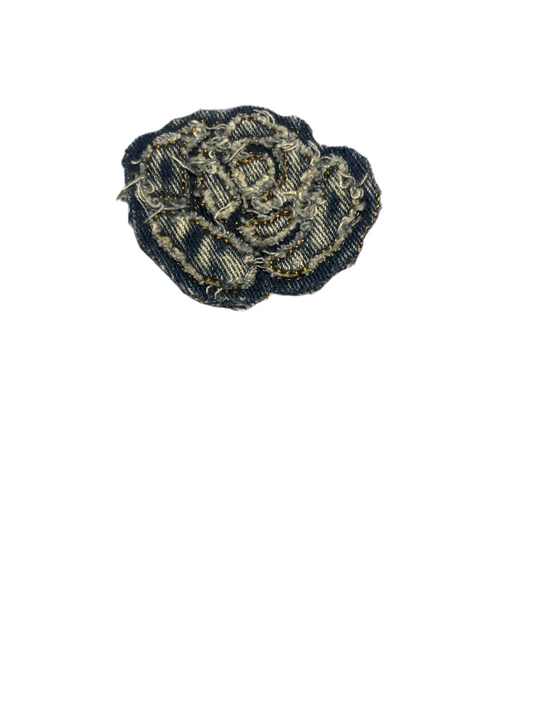 Denim rose patch