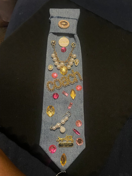 Cxach Junk Tie